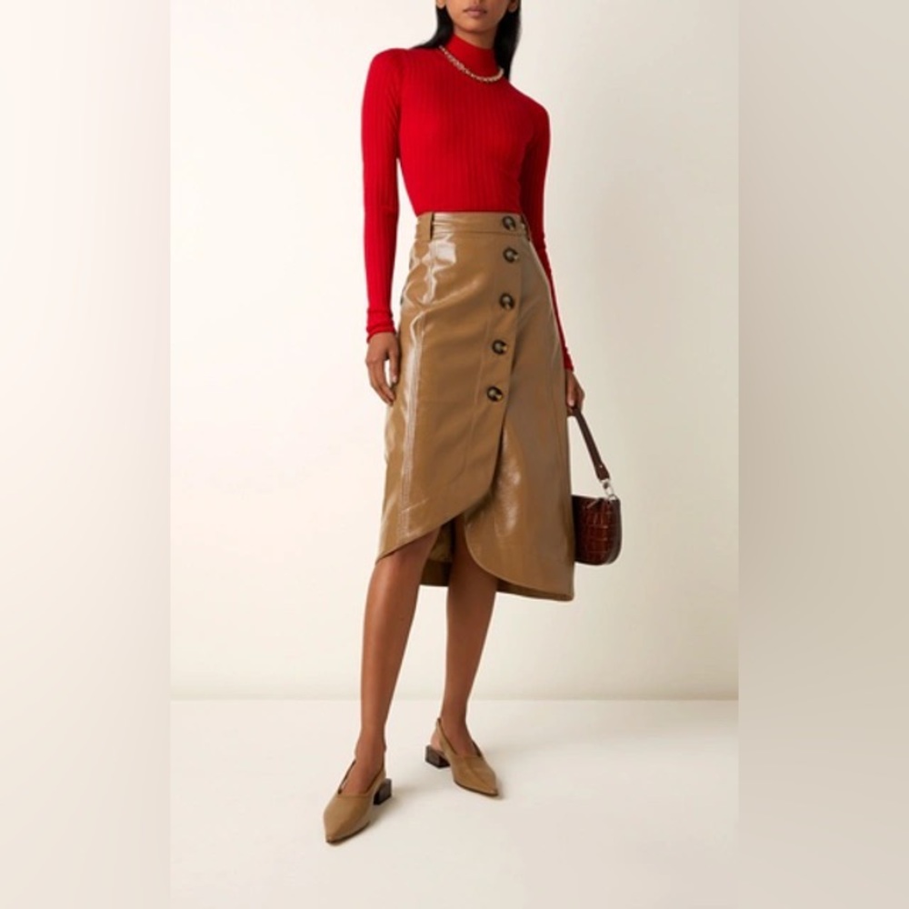NWT Ganni Asymmetrical Patent Skirt size 32EU/0 US